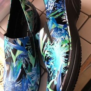 New women’s Spring Step  leather wedge clogs 8 MW